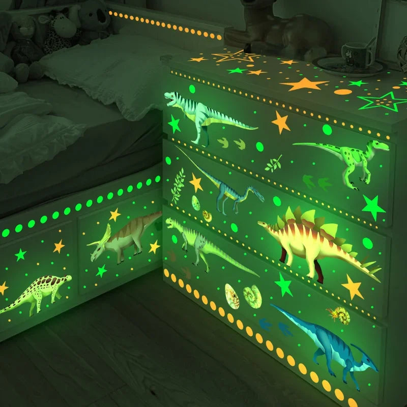 Luminous Cartoon Dinosaur Wall Stickers Glow in the Dark Dinosaur Decals for Baby Kids Rooms Bedroom Wall Decoration Wallpaper