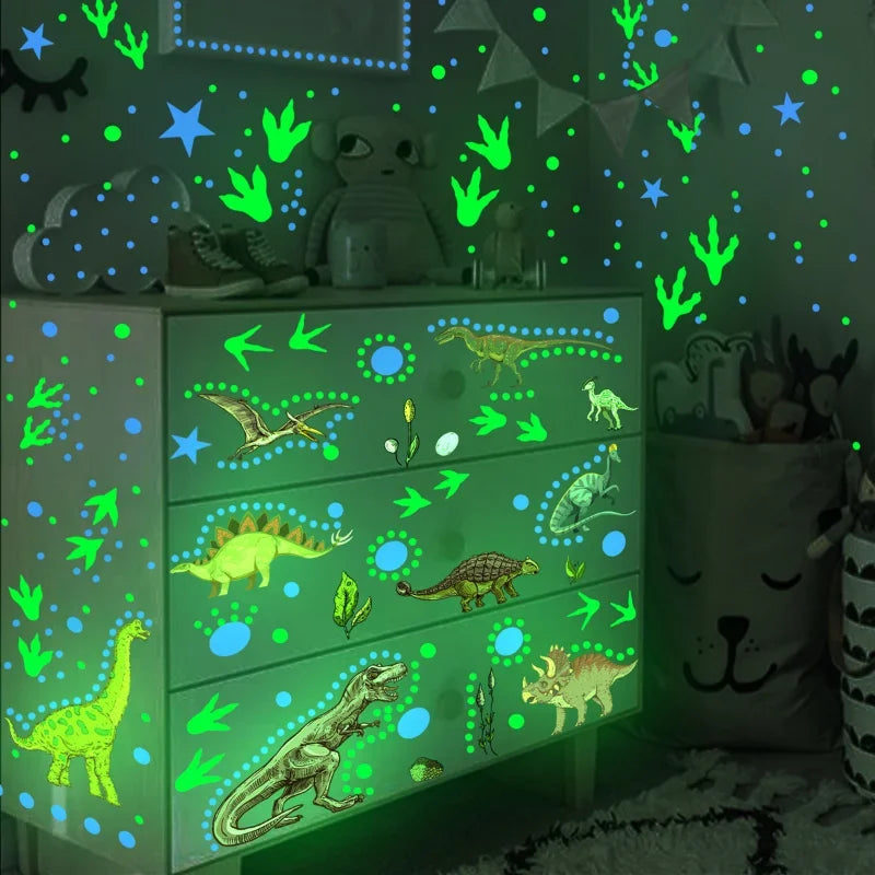 Luminous Cartoon Dinosaur Wall Stickers Glow in the Dark Dinosaur Decals for Baby Kids Rooms Bedroom Wall Decoration Wallpaper
