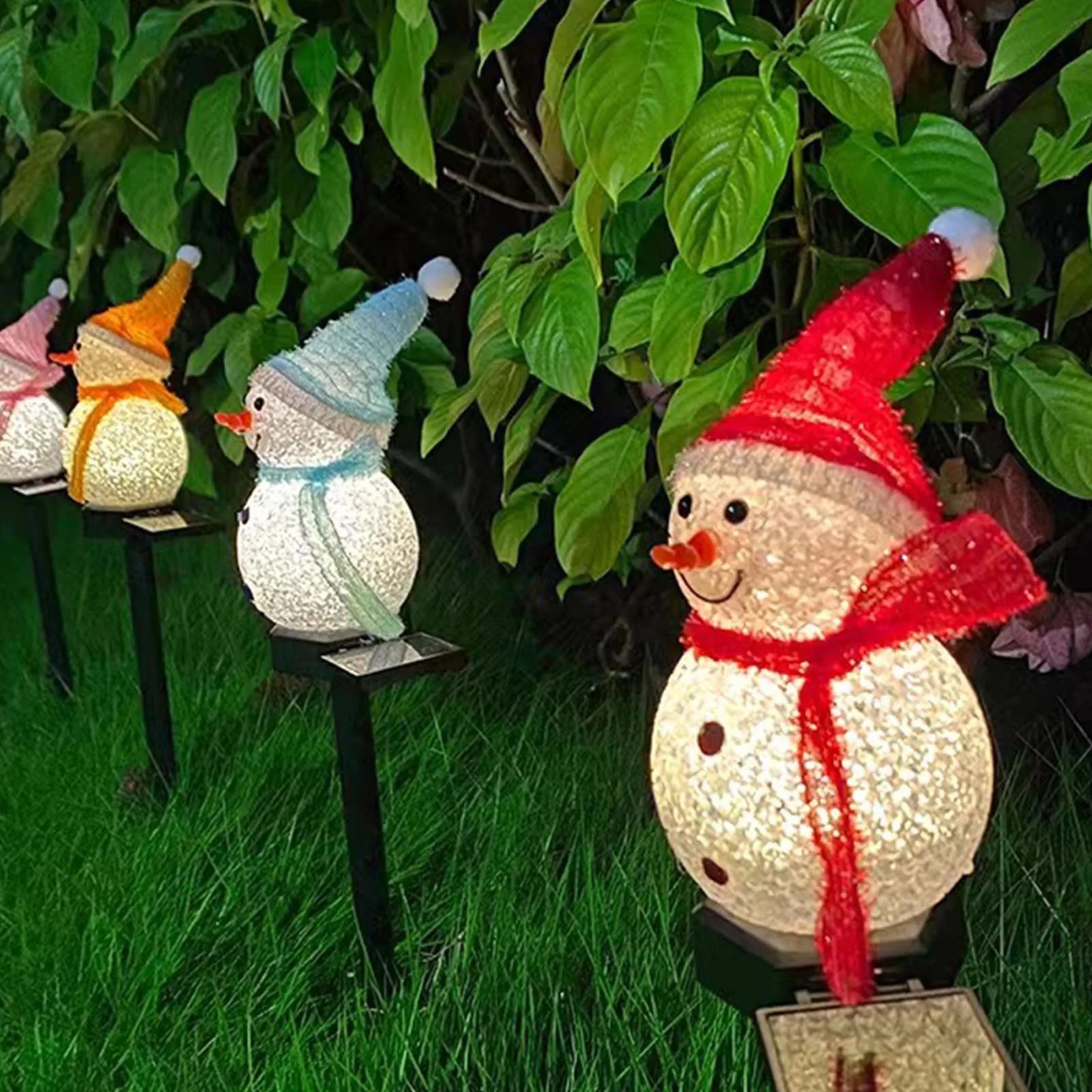 Snowman Shape LED Solar Lights Vibrant Atmosphere Landscape Light for Christmas Theme Party Decor