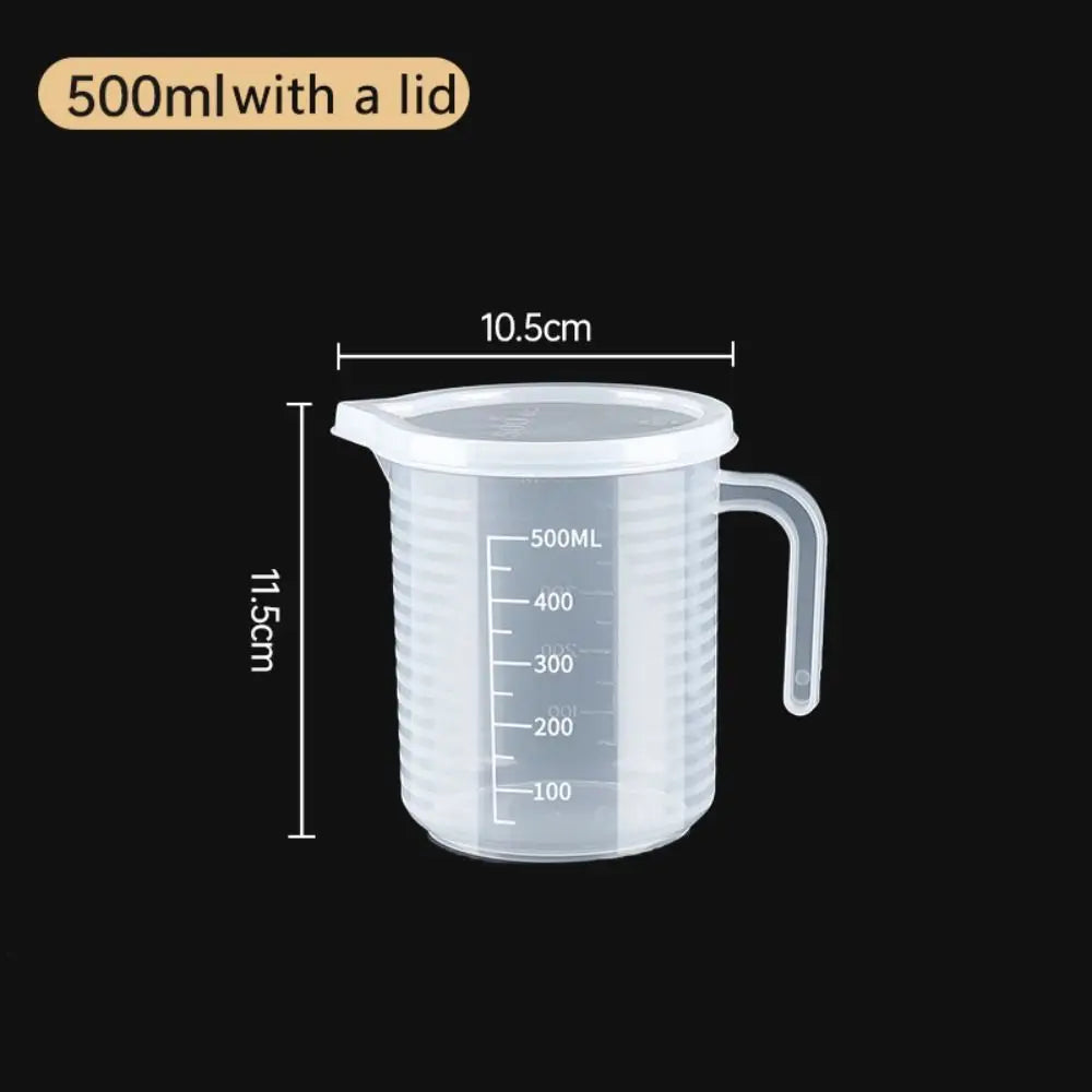 Plastic Graduated Measuring Cup Large Capacity Scale Transparent Mixing Cup Clear with Lid Laboratory Beaker Kitchen Baking