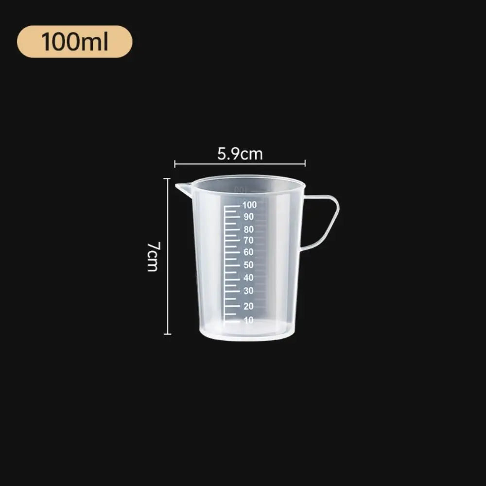 Plastic Graduated Measuring Cup Large Capacity Scale Transparent Mixing Cup Clear with Lid Laboratory Beaker Kitchen Baking